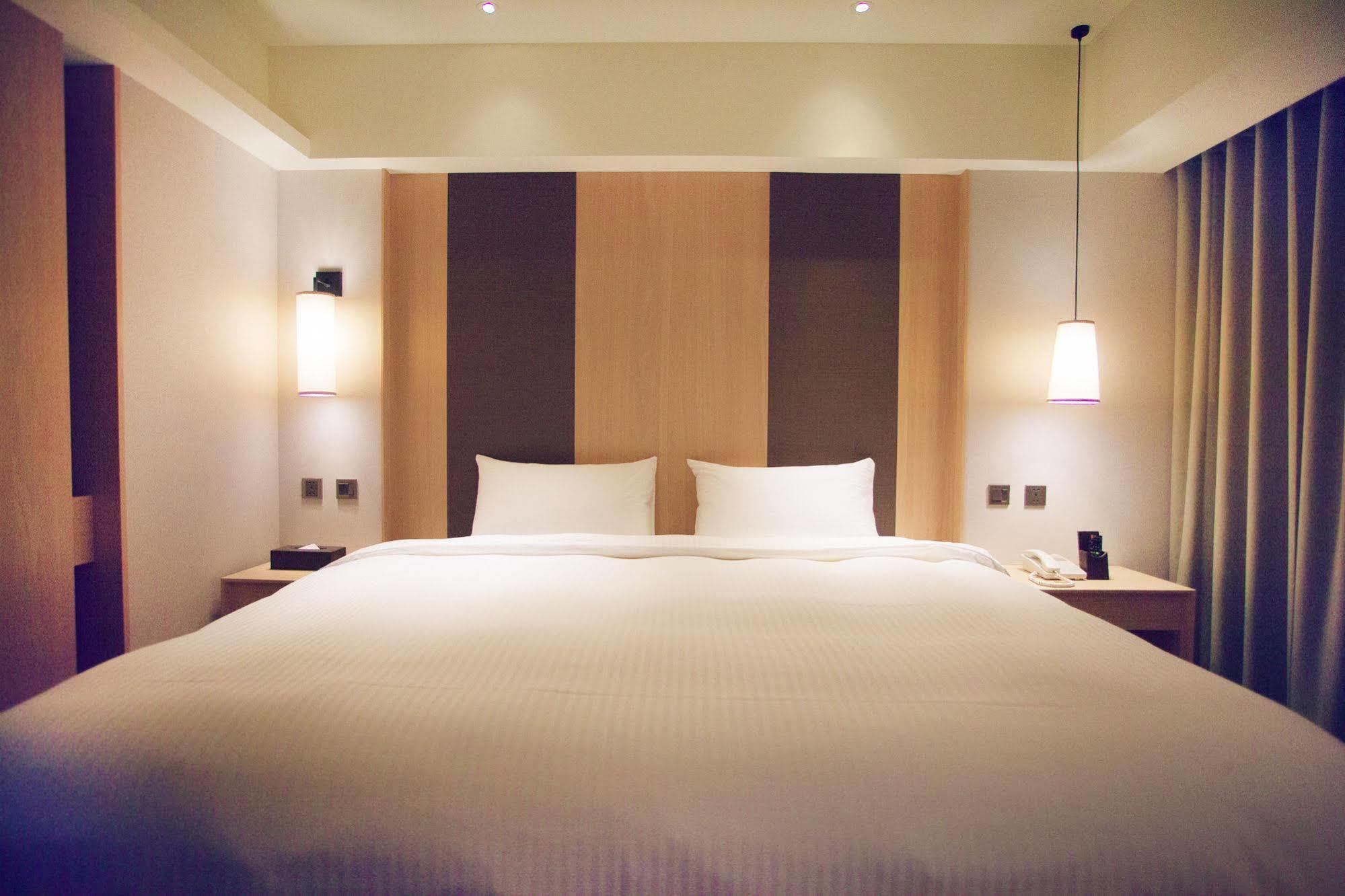 Inn By The Village Taitung Exterior photo